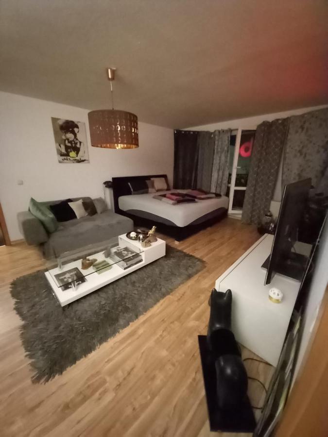 Tolle Private 2-Zimmer Wohnung Im Szene Bezirk Berlin-Friedrichshain Экстерьер фото
